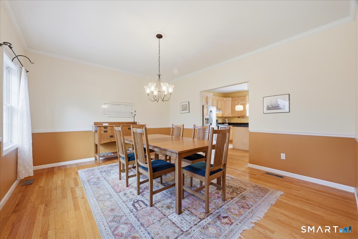 99 Sleepy Hollow Road East Lyme, CT 06357 - Photo 12 of 40