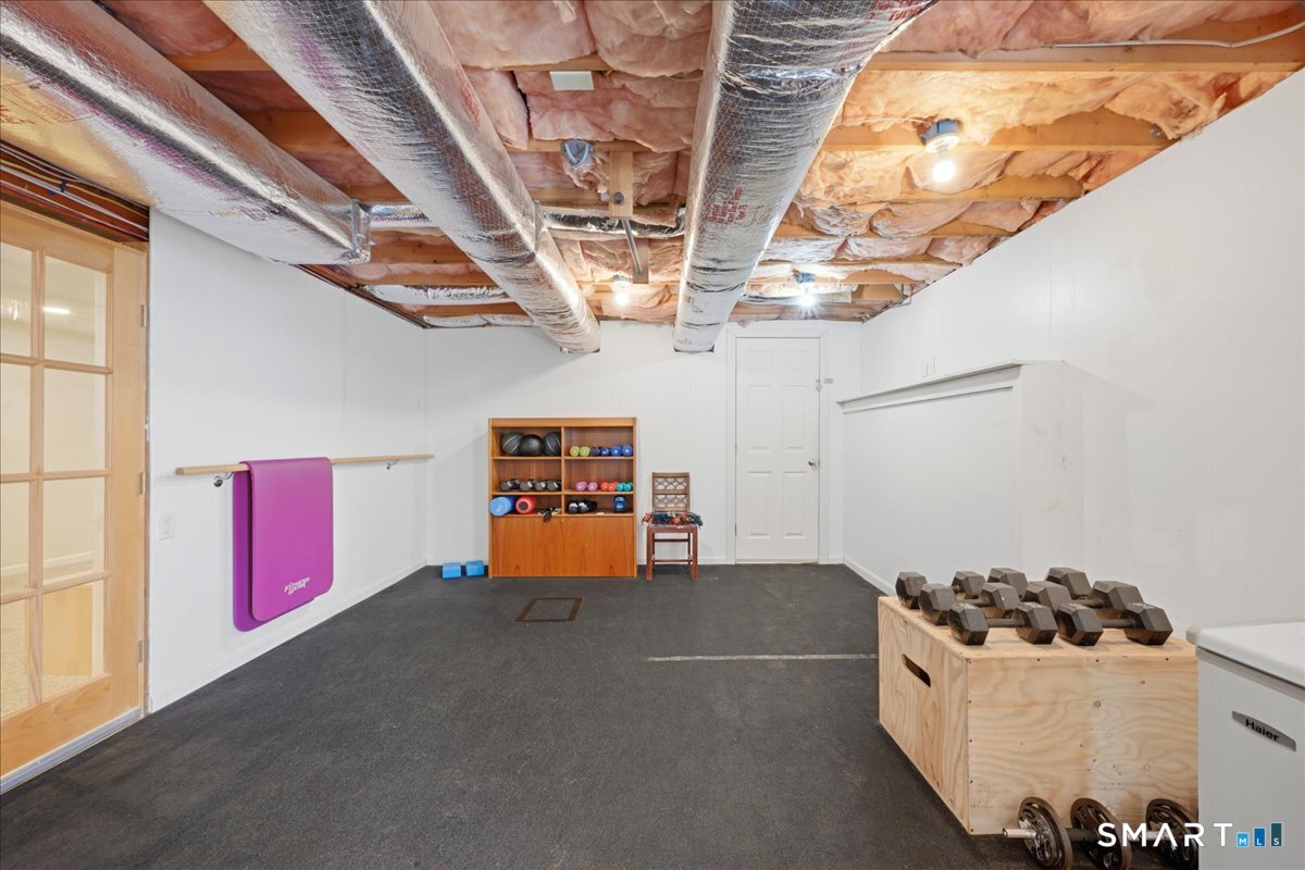 99 Sleepy Hollow Road East Lyme, CT 06357 - Photo 29 of 40