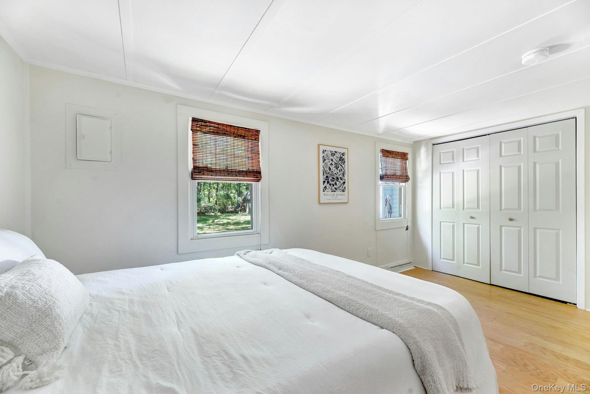 420 Sigsbee Road Mattituck, NY 11952 - Photo 13 of 25