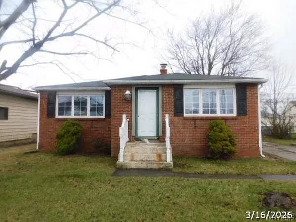 $185,250 | 1370 George Urban Boulevard, Cheektowaga, NY 14225