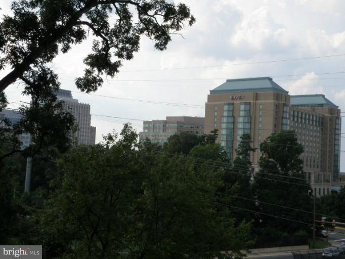 11800 Sunset Hills Road, Unit 608 Reston, VA 20190 - Photo 14 of 27 View