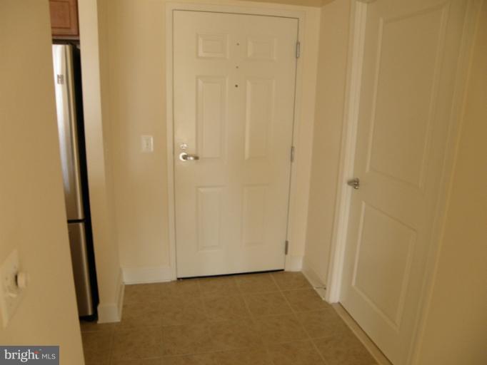 11800 Sunset Hills Road, Unit 608 Reston, VA 20190 - Photo 16 of 27 Foyer