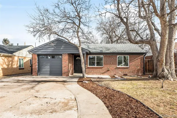 $384,900 | 1350 Dallas Street, Aurora, CO 80010