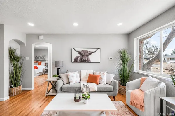 $384,900 | 1350 Dallas Street, Aurora, CO 80010