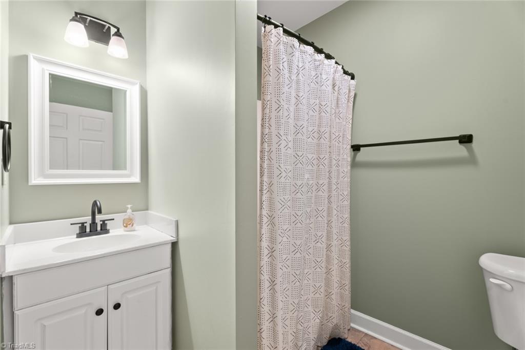 1828 Curraghmore Road Clemmons, NC 27012 - Photo 39 of 48 Gallery Image 39
