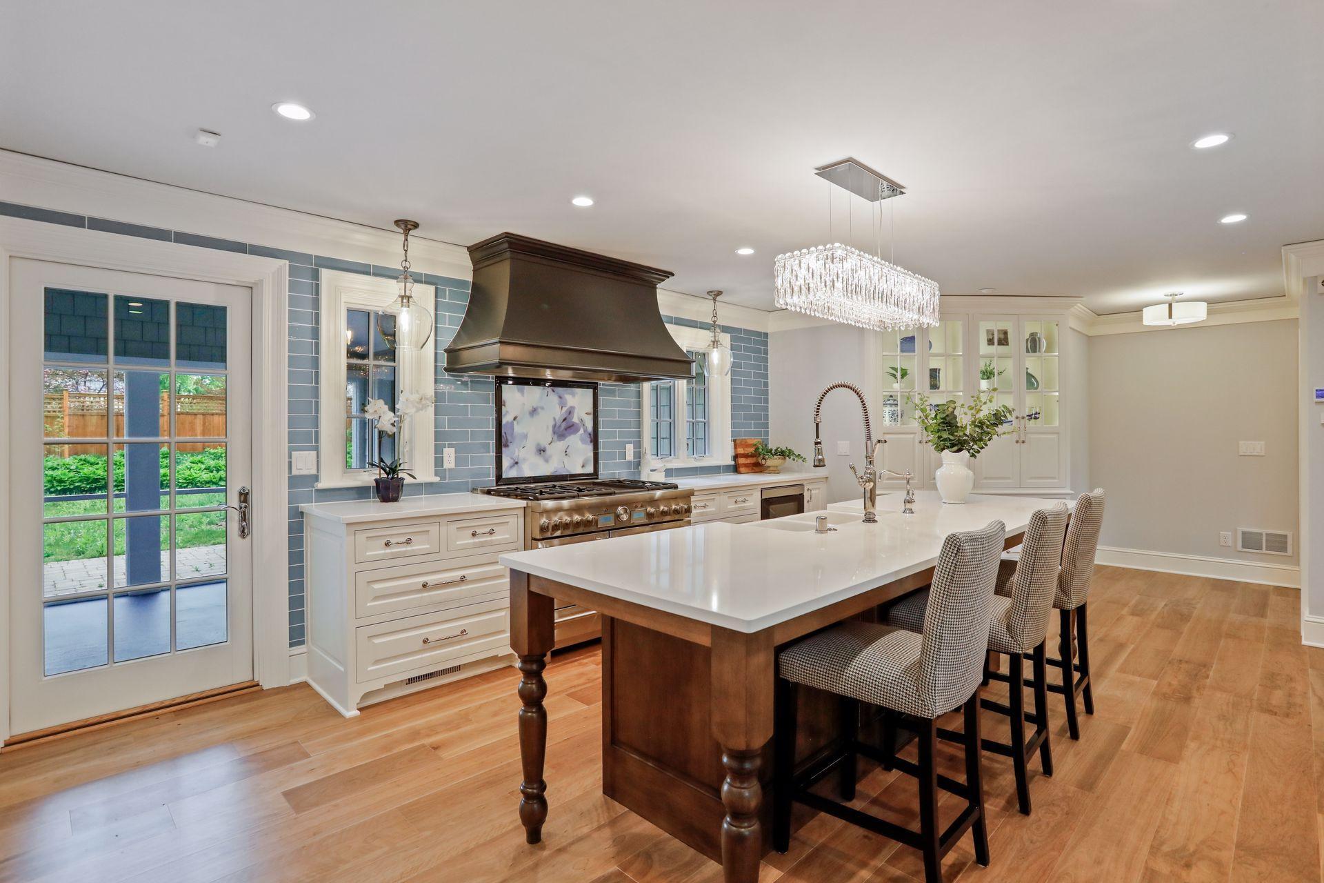 374 Ferndale Road West Wayzata, MN 55391 - Photo 12 of 44 Gallery Image 12