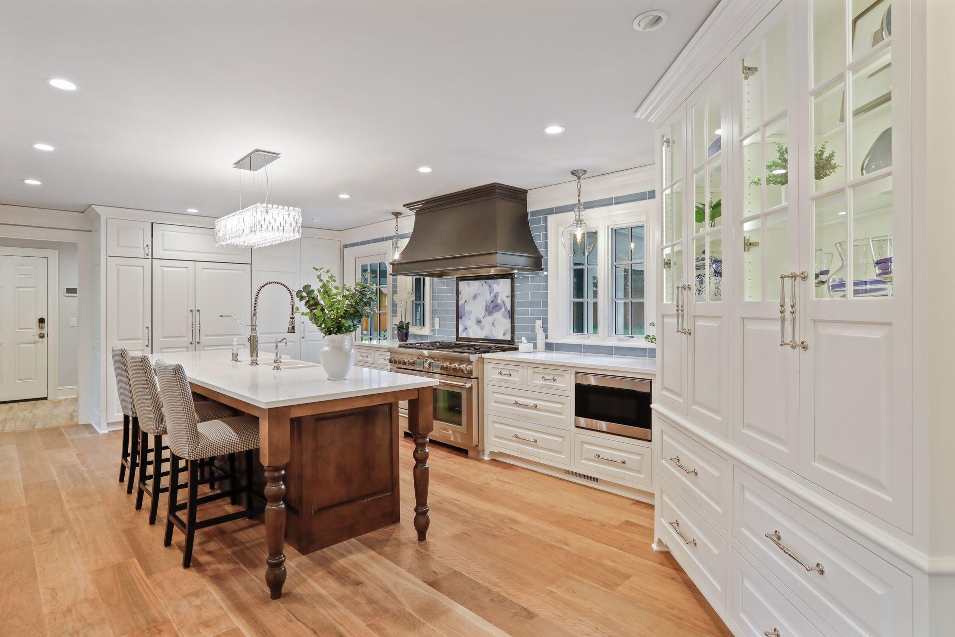 374 Ferndale Road West Wayzata, MN 55391 - Photo 14 of 44 Gallery Image 14