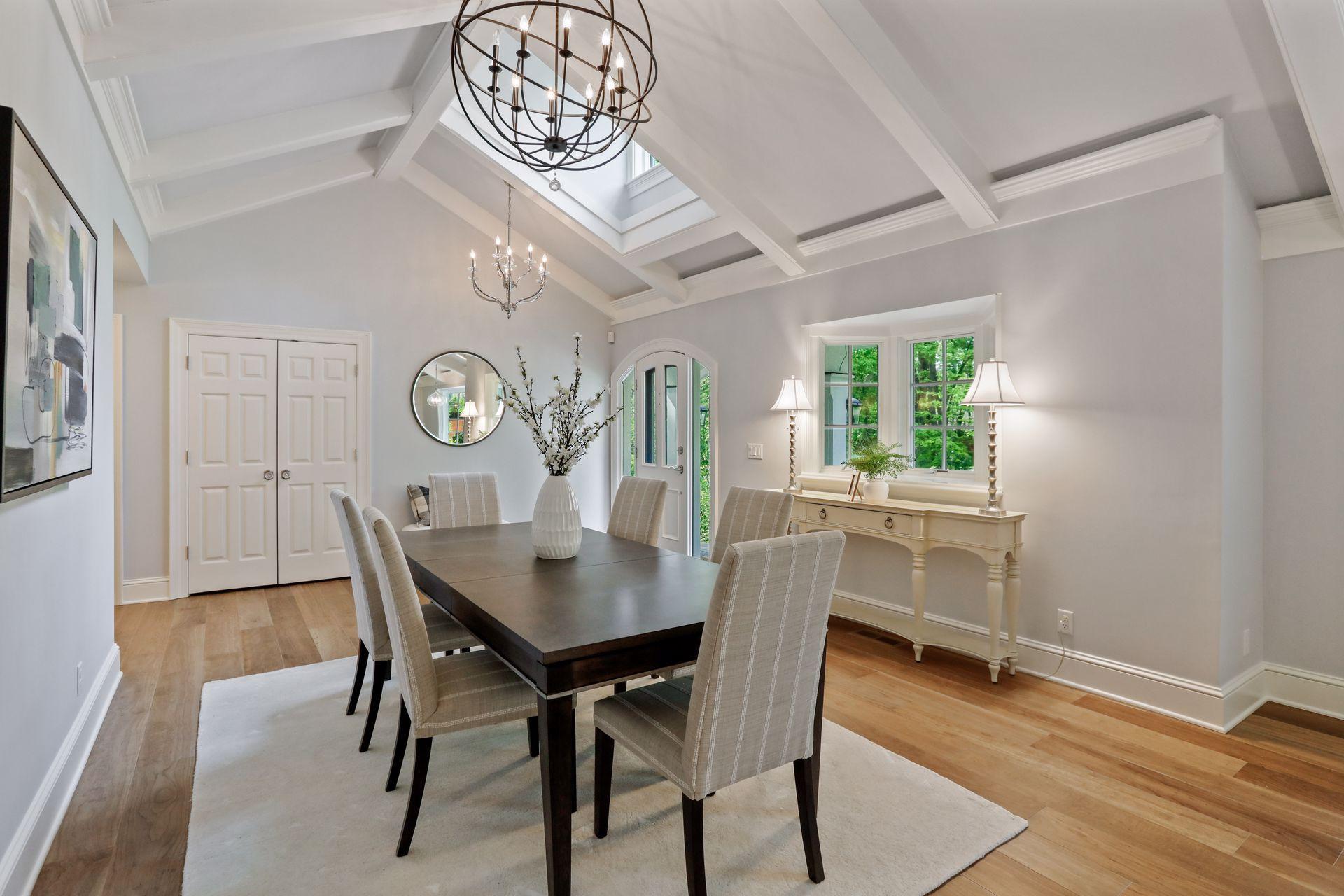 374 Ferndale Road West Wayzata, MN 55391 - Photo 6 of 44 Gallery Image 6