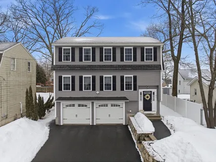 $798,000 | 41 Glenvale Avenue, Billerica, MA 01821