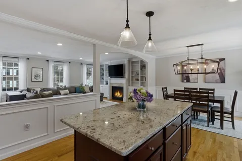 $798,000 | 41 Glenvale Avenue, Billerica, MA 01821