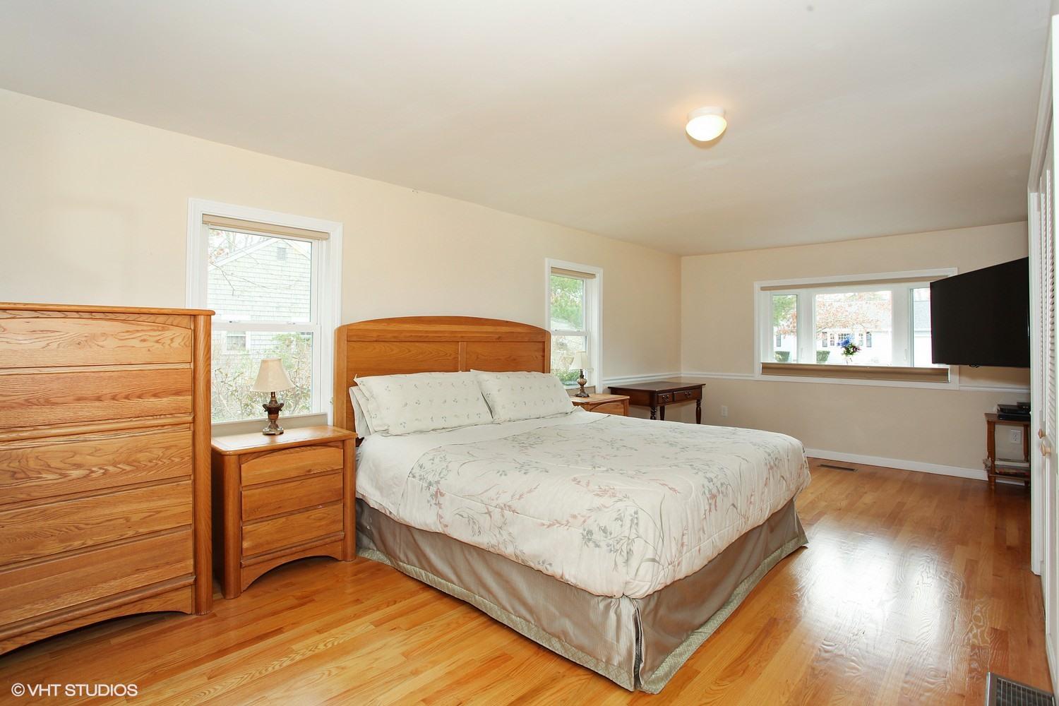 160 Captain Small Road South Yarmouth, MA 02664 - Photo 10 of 15 09_160CaptSmall_14_MasterBedroom_MLSuse_