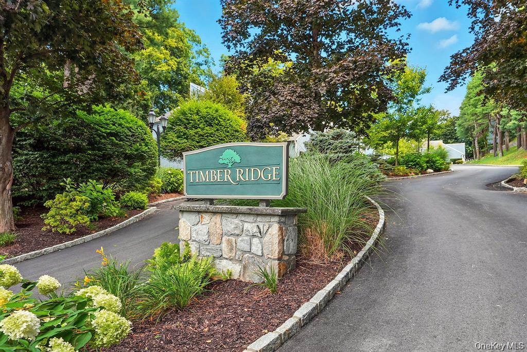 Welcome sign