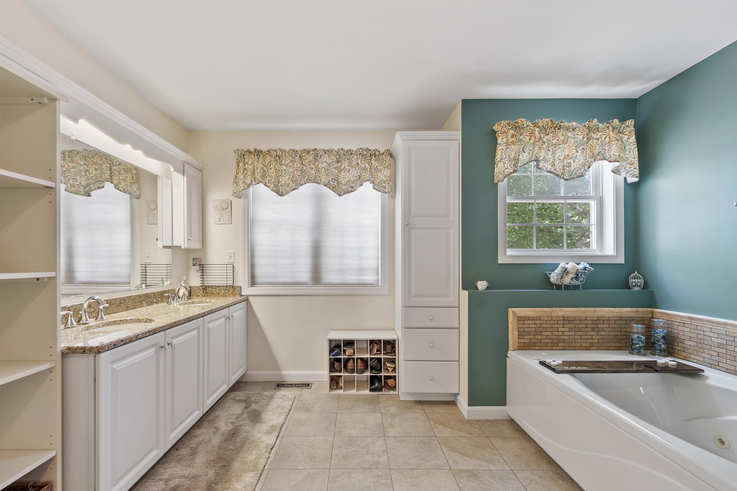 10 Terrell Lane, Unit 10 Hollis, NH 03049 - Photo 26 of 41