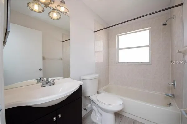 $2,200 | 1713 Boxeney Drive, Orlando, FL 32837