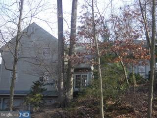 1 Fawn Drive Reading, PA 19607 - Photo 1 of 6 Gallery Image 1