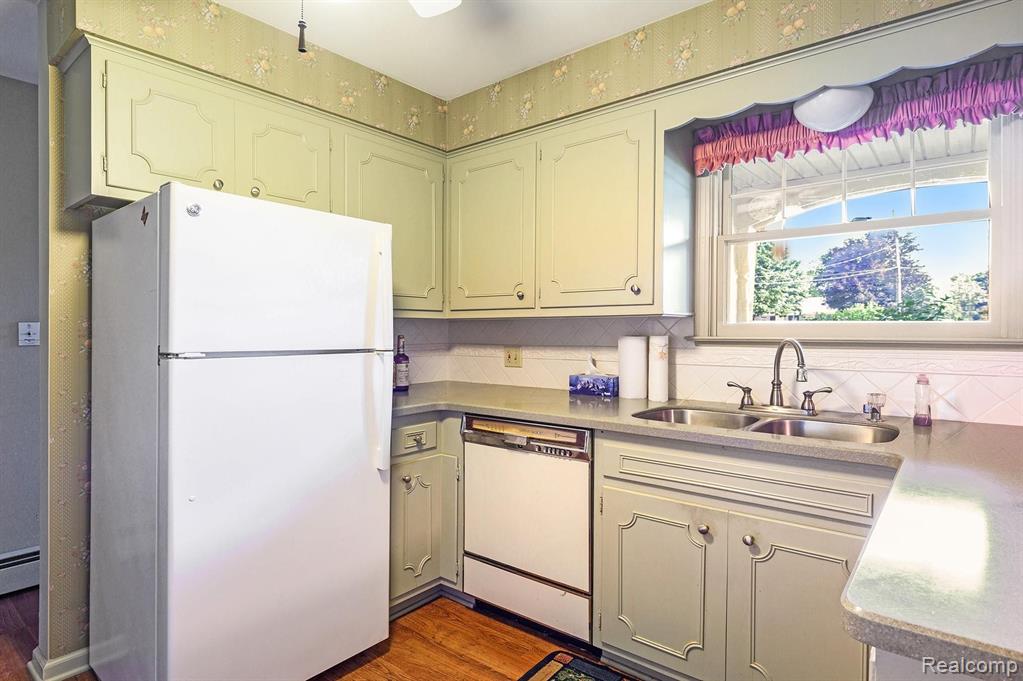 606 East Rolston Road Linden, MI 48451 - Photo 13 of 35