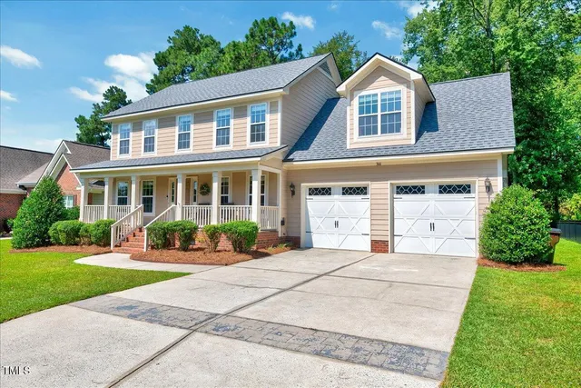 $340,000 | 366 Orchard Falls Drive, Spring Lake, NC 28390