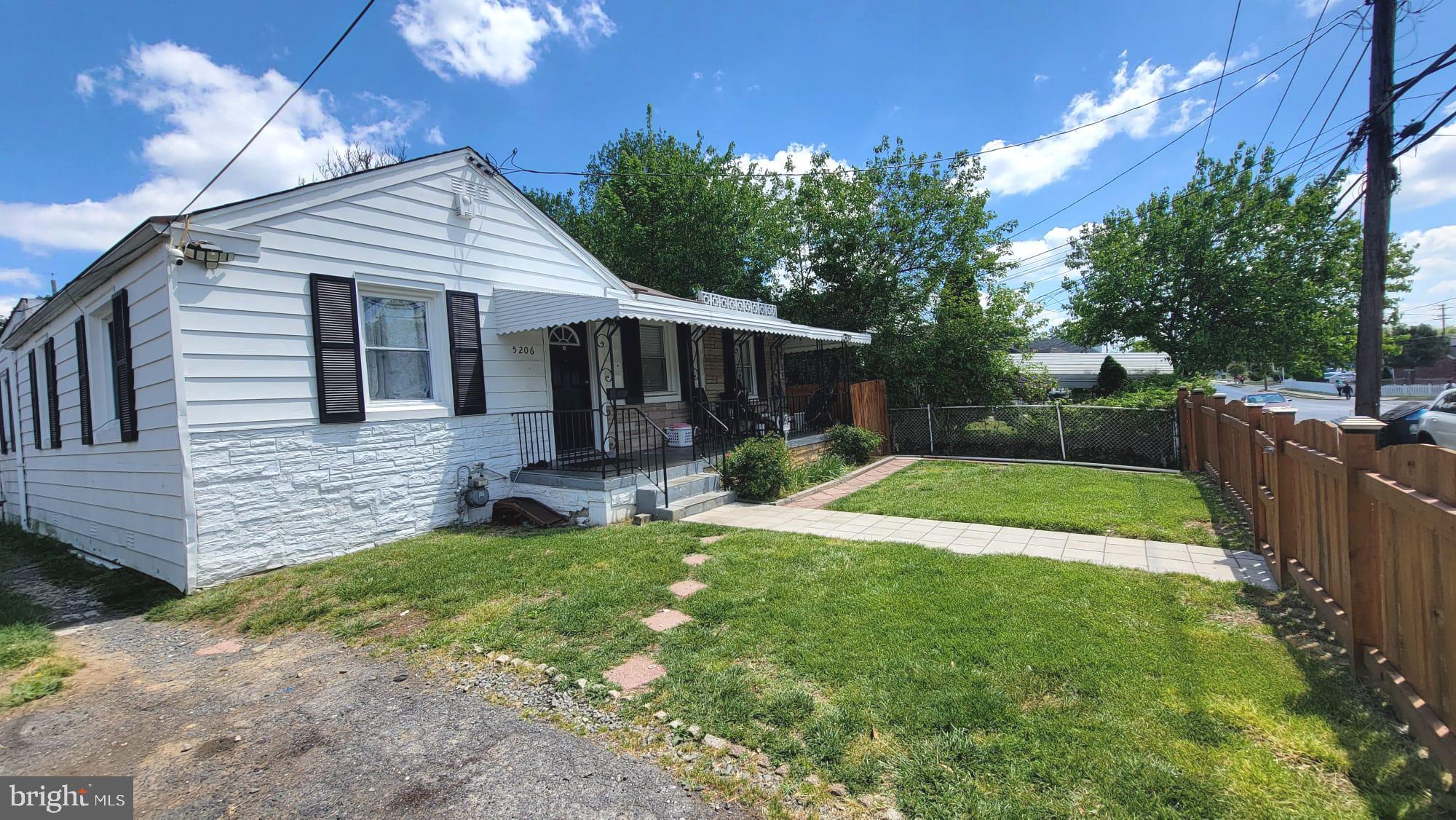 5206 Addison Road Capitol Heights, MD 20743 - Photo 4 of 22