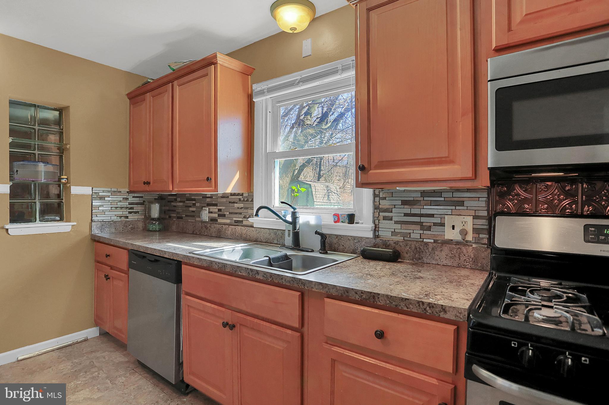 2161 Fineview Road York, PA 17406 - Photo 14 of 33 Gallery Image 14