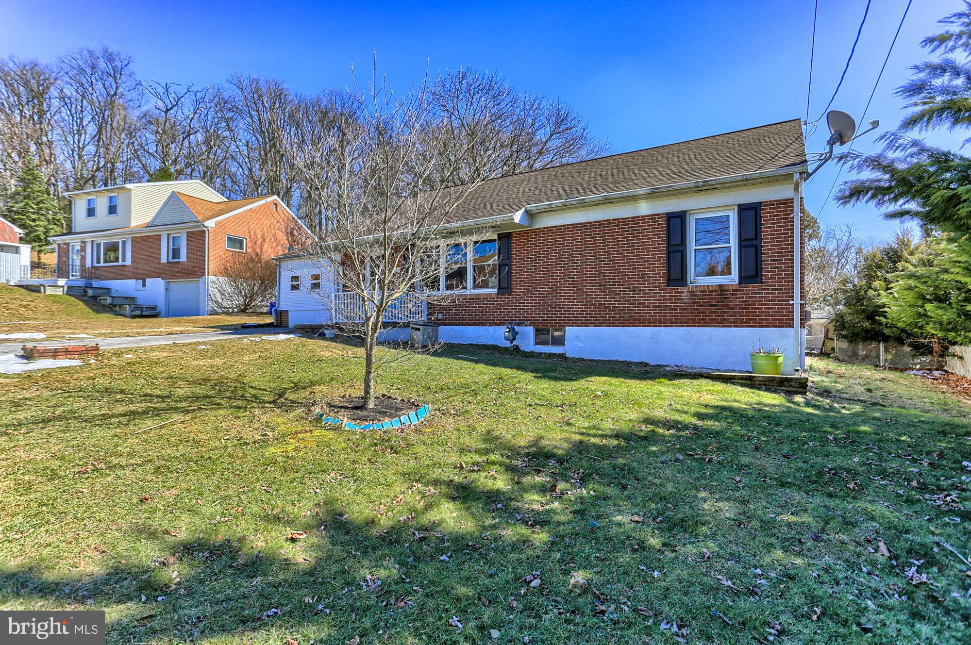2161 Fineview Road York, PA 17406 - Photo 3 of 33 Gallery Image 3