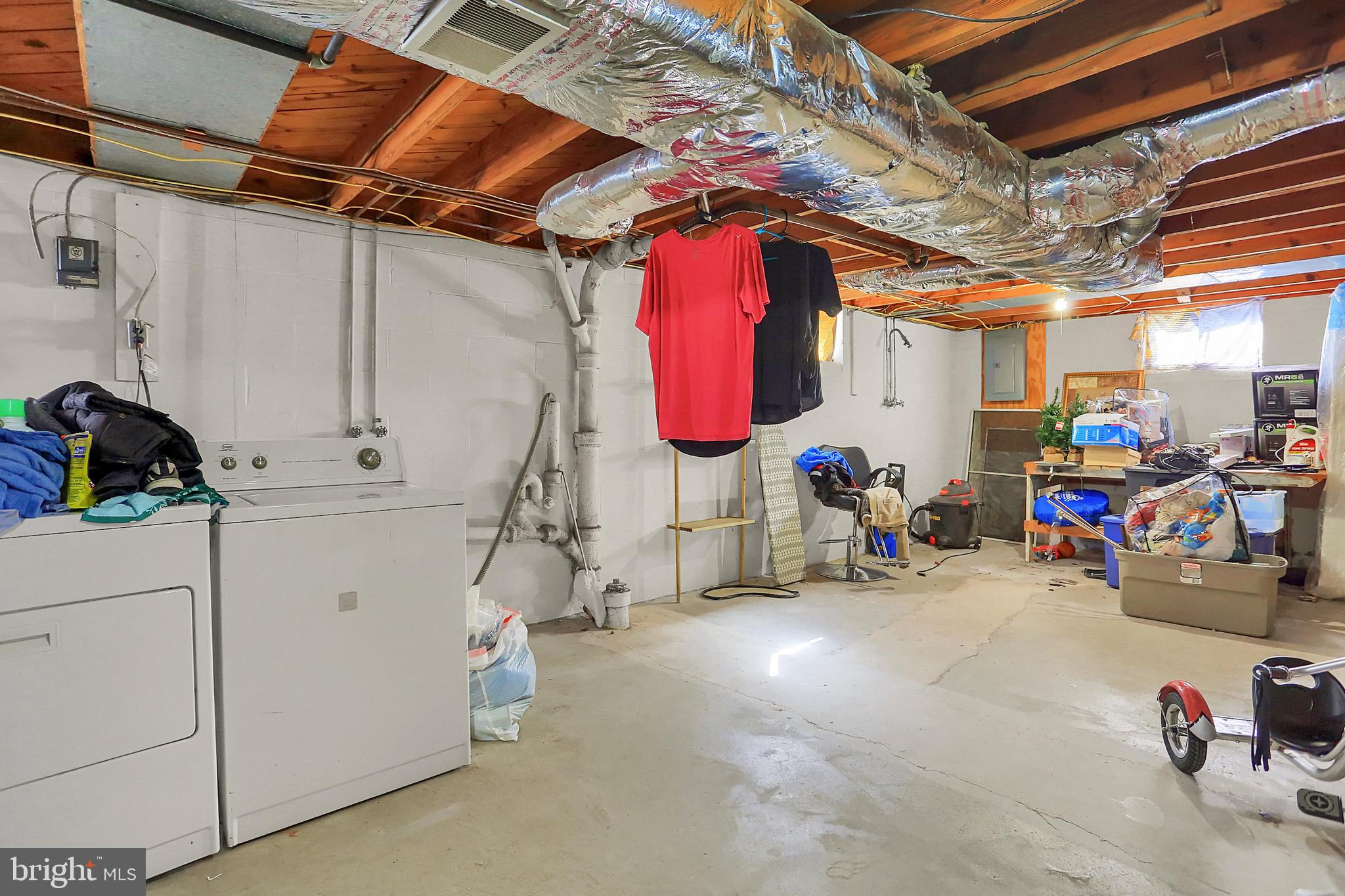 2161 Fineview Road York, PA 17406 - Photo 31 of 33 Gallery Image 31