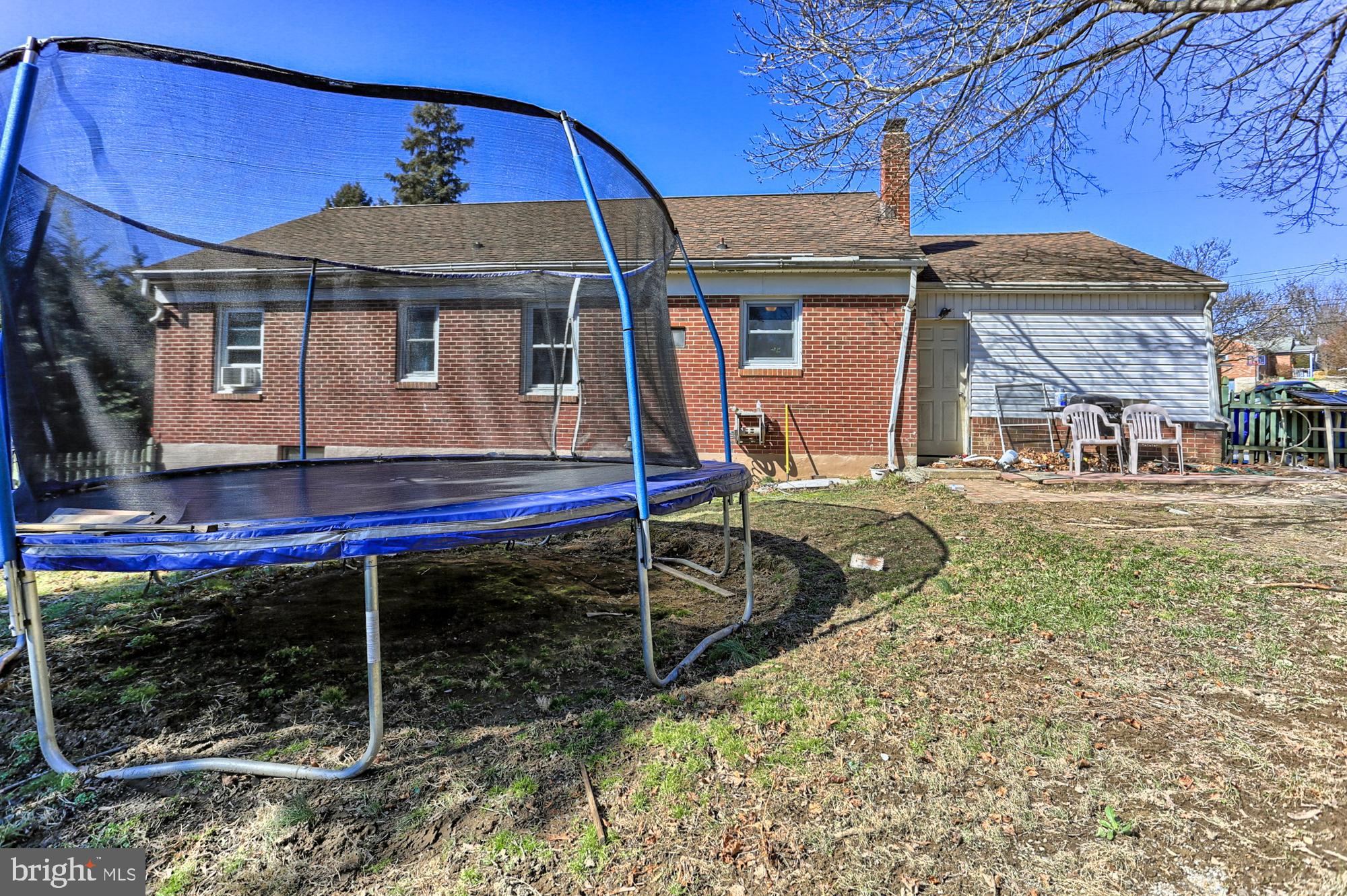 2161 Fineview Road York, PA 17406 - Photo 7 of 33 Gallery Image 7