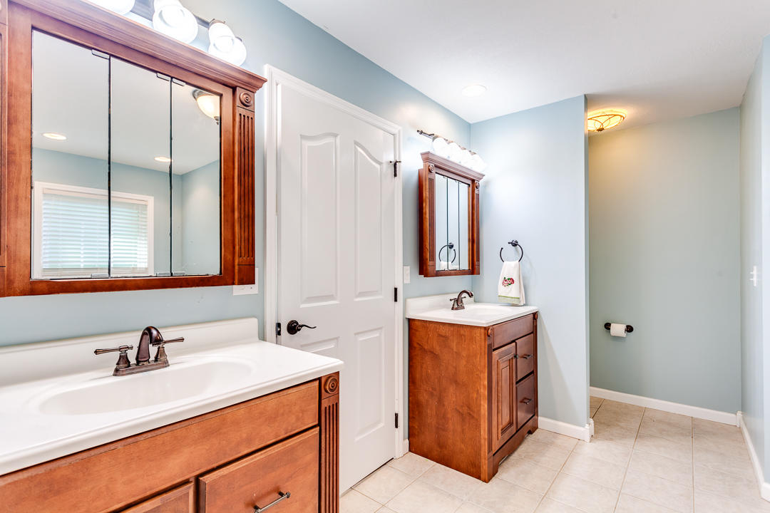 215 Laurel Bluff Road Kingston, TN 37763 - Photo 23 of 38 042170517-5-215LaurelBluffRdKingstonTN-S