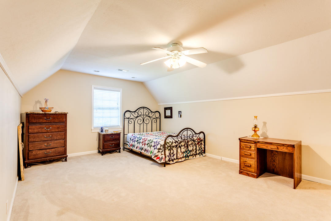 215 Laurel Bluff Road Kingston, TN 37763 - Photo 25 of 38 045170517-5-215LaurelBluffRdKingstonTN-S