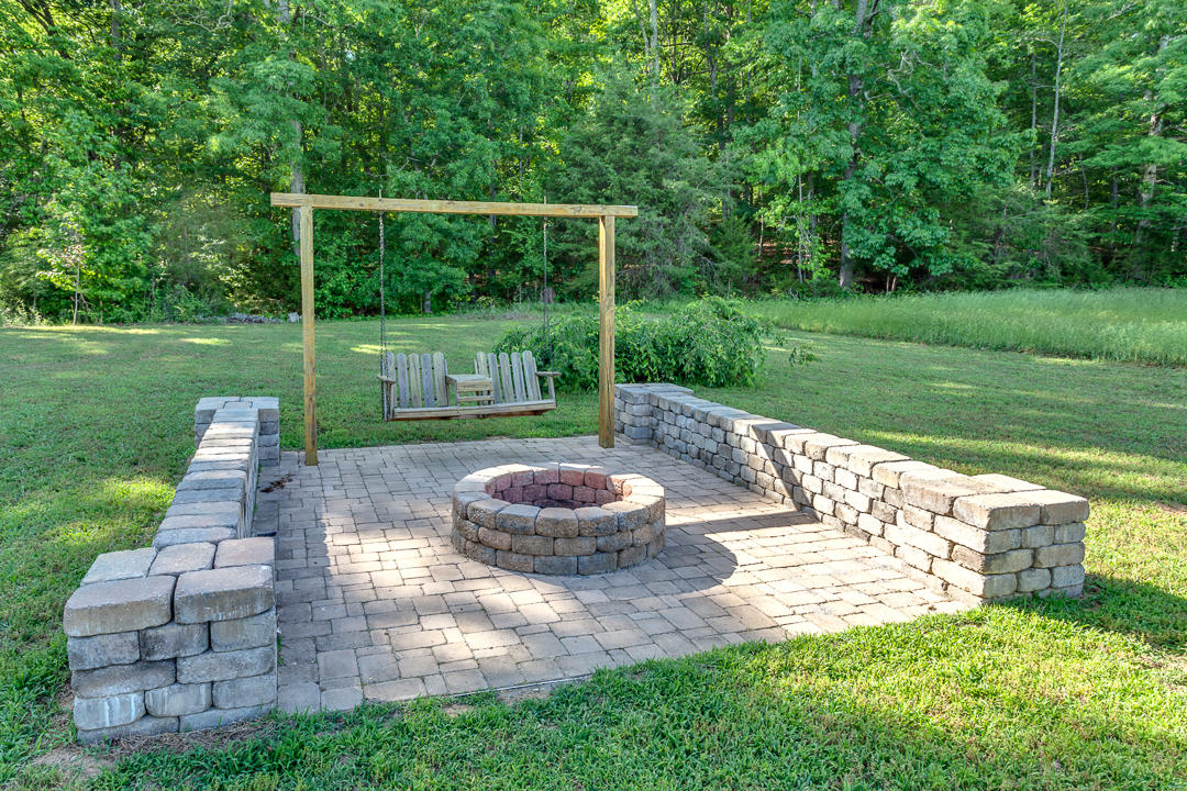 215 Laurel Bluff Road Kingston, TN 37763 - Photo 34 of 38 054170517-5-215LaurelBluffRdKingstonTN-S