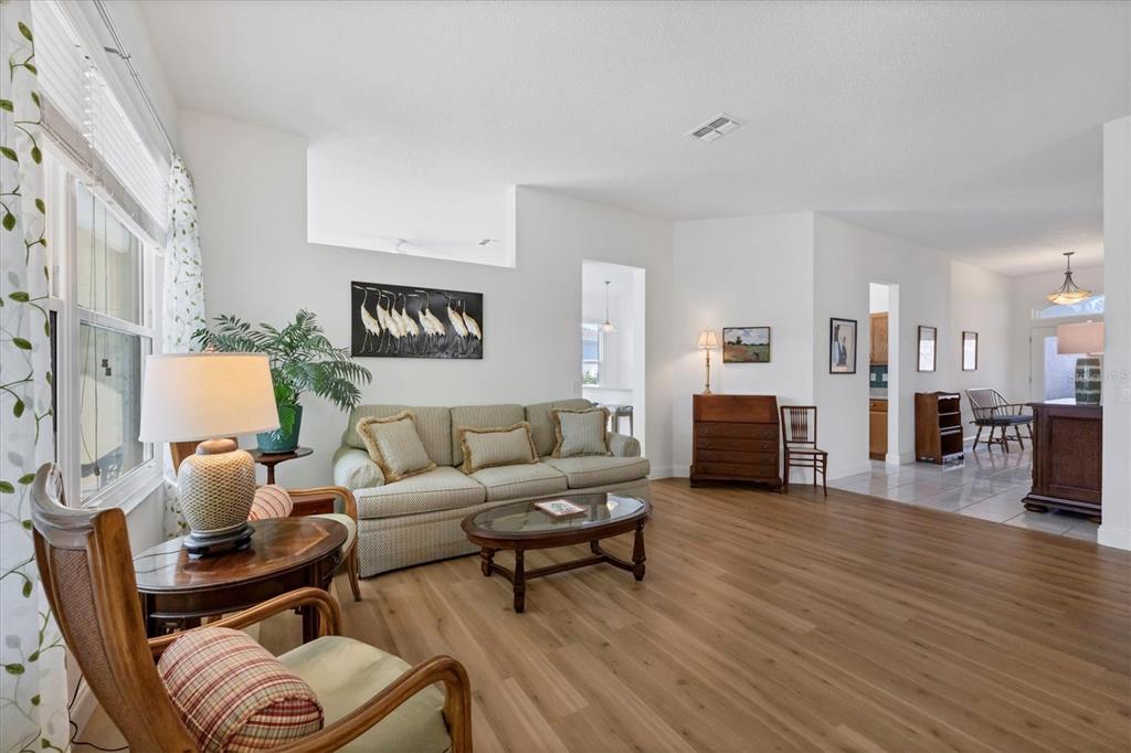 4115 Hemingway Drive Venice, FL 34293 - Photo 6 of 41 a living room with furniture