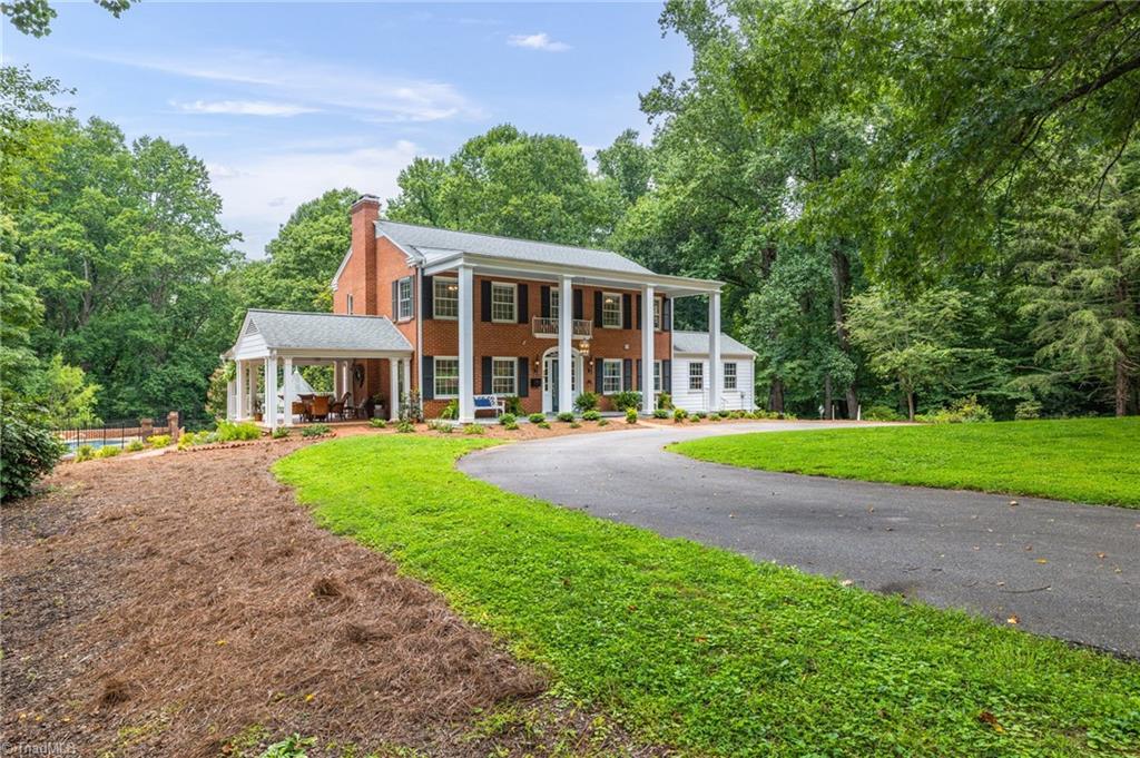 430 Hawthorne Road Elkin, NC 28621 - Photo 2 of 49 Gallery Image 2