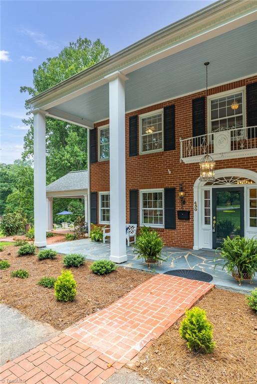 430 Hawthorne Road Elkin, NC 28621 - Photo 4 of 49 Gallery Image 4