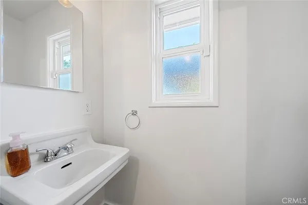 $1,499,900 | 726 East Sierra Madre Avenue, Glendora, CA 91741