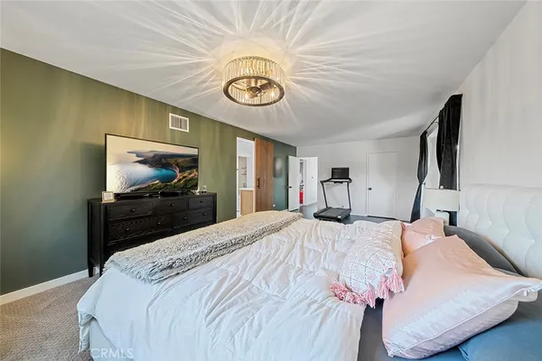 $1,499,900 | 726 East Sierra Madre Avenue, Glendora, CA 91741