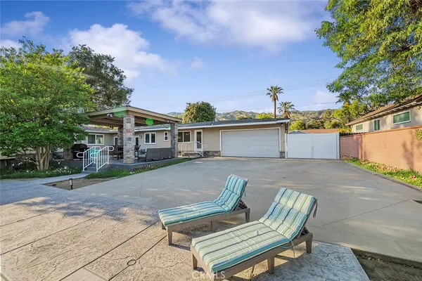 $1,499,900 | 726 East Sierra Madre Avenue, Glendora, CA 91741