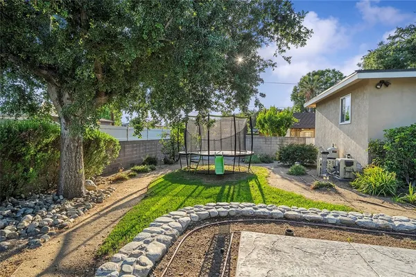 $1,499,900 | 726 East Sierra Madre Avenue, Glendora, CA 91741