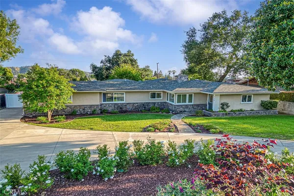 $1,499,900 | 726 East Sierra Madre Avenue, Glendora, CA 91741