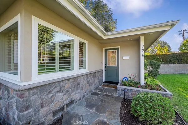 $1,499,900 | 726 East Sierra Madre Avenue, Glendora, CA 91741