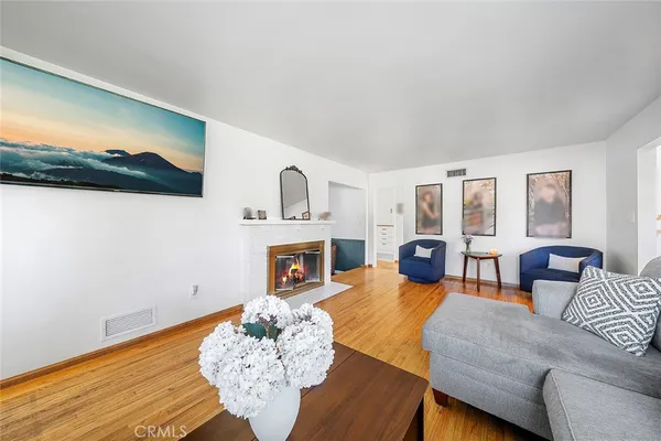 $1,499,900 | 726 East Sierra Madre Avenue, Glendora, CA 91741