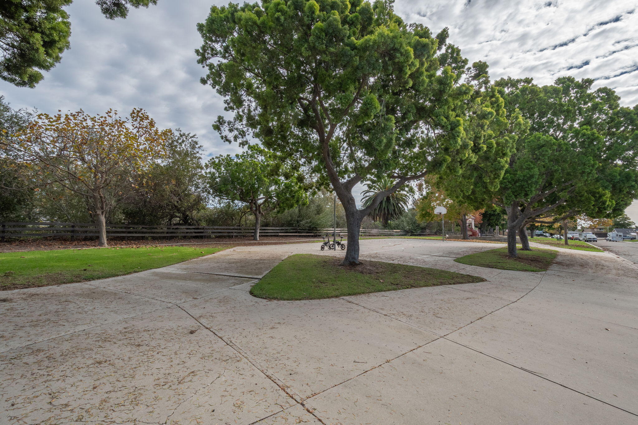 2363 Seagull Avenue Ventura, CA 93003 - Photo 36 of 37 a view of backyard space