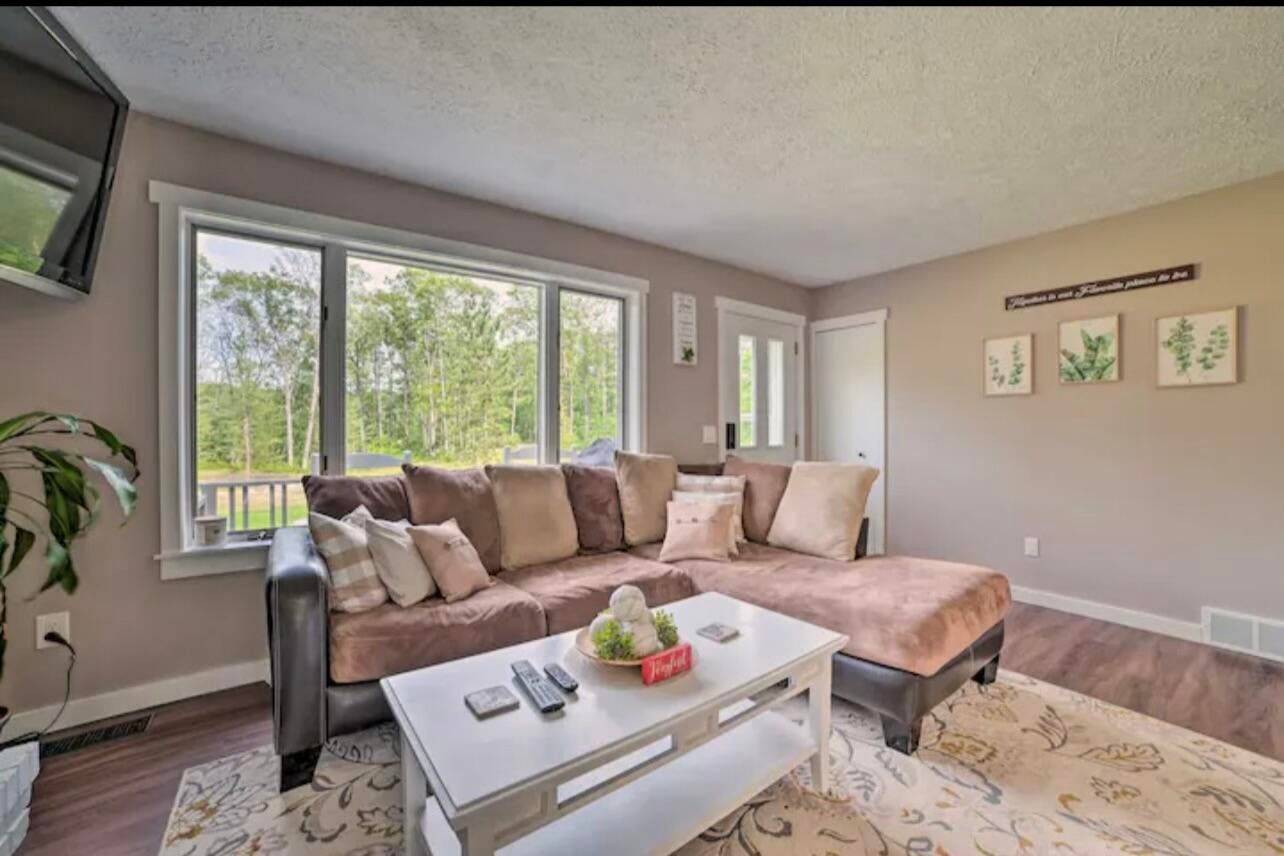 5345 Meridian Line Road Johannesburg, MI 49751 - Photo 7 of 34 Gallery Image 7
