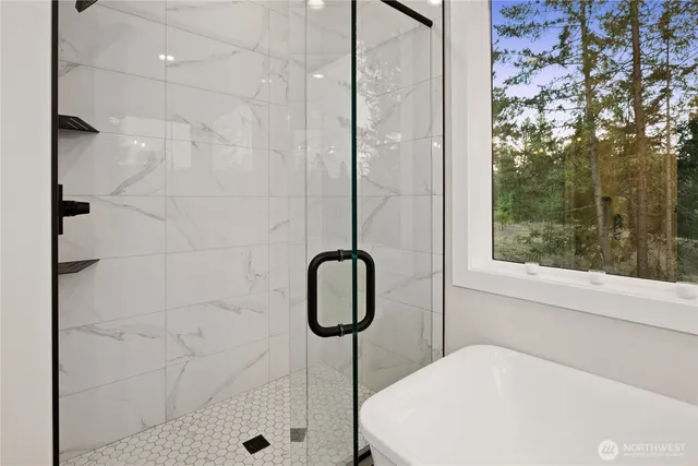 $1,749,900 | 422 Forest Ridge Drive, Cle Elum, WA 98922