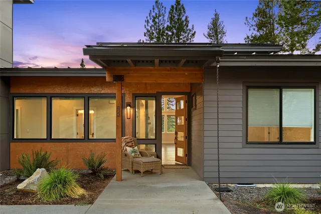 $1,749,900 | 422 Forest Ridge Drive, Cle Elum, WA 98922