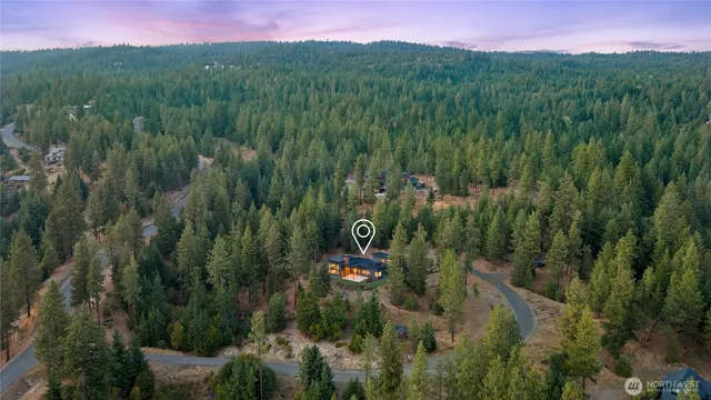 $1,749,900 | 422 Forest Ridge Drive, Cle Elum, WA 98922