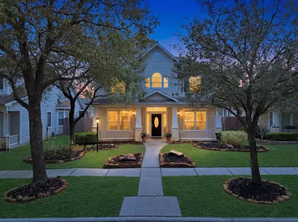 $550,000 | 18 East Bonny Branch Street, The Woodlands, TX 77382