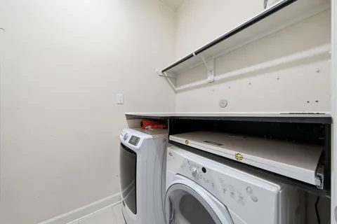 $550,000 | 18 East Bonny Branch Street, The Woodlands, TX 77382