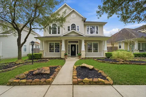 $550,000 | 18 East Bonny Branch Street, The Woodlands, TX 77382