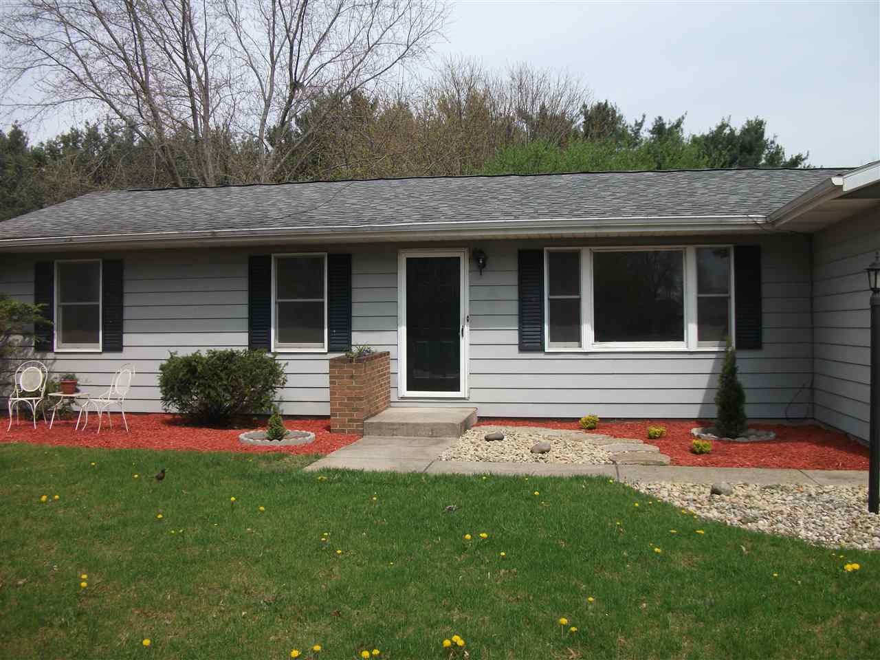 19927 Peach Ridge Road Goshen, IN 46526 - Photo 3 of 32 Gallery Image 3