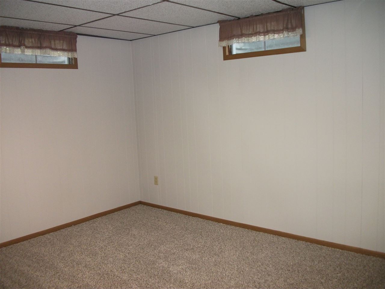 19927 Peach Ridge Road Goshen, IN 46526 - Photo 26 of 32 Gallery Image 26
