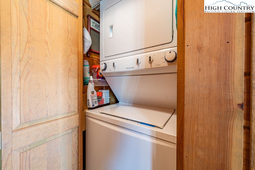 612 Joe Shoemaker Road Vilas, NC 28692 - Photo 23 of 50 Gallery Image 23